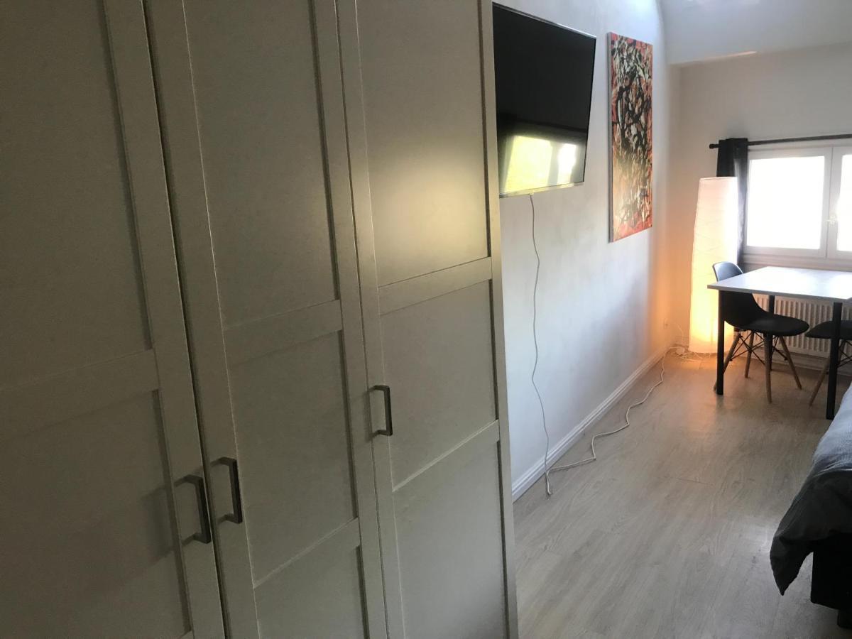 Barones Van Ginneken Tweepersoonskamer Breda Exterior photo